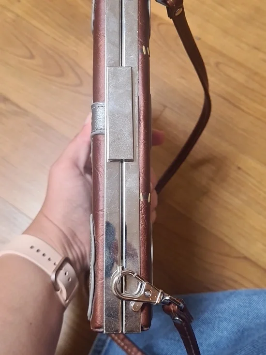 Loungefly Hocus Pocus Spellbook Crossbody - Picture 8 of 9